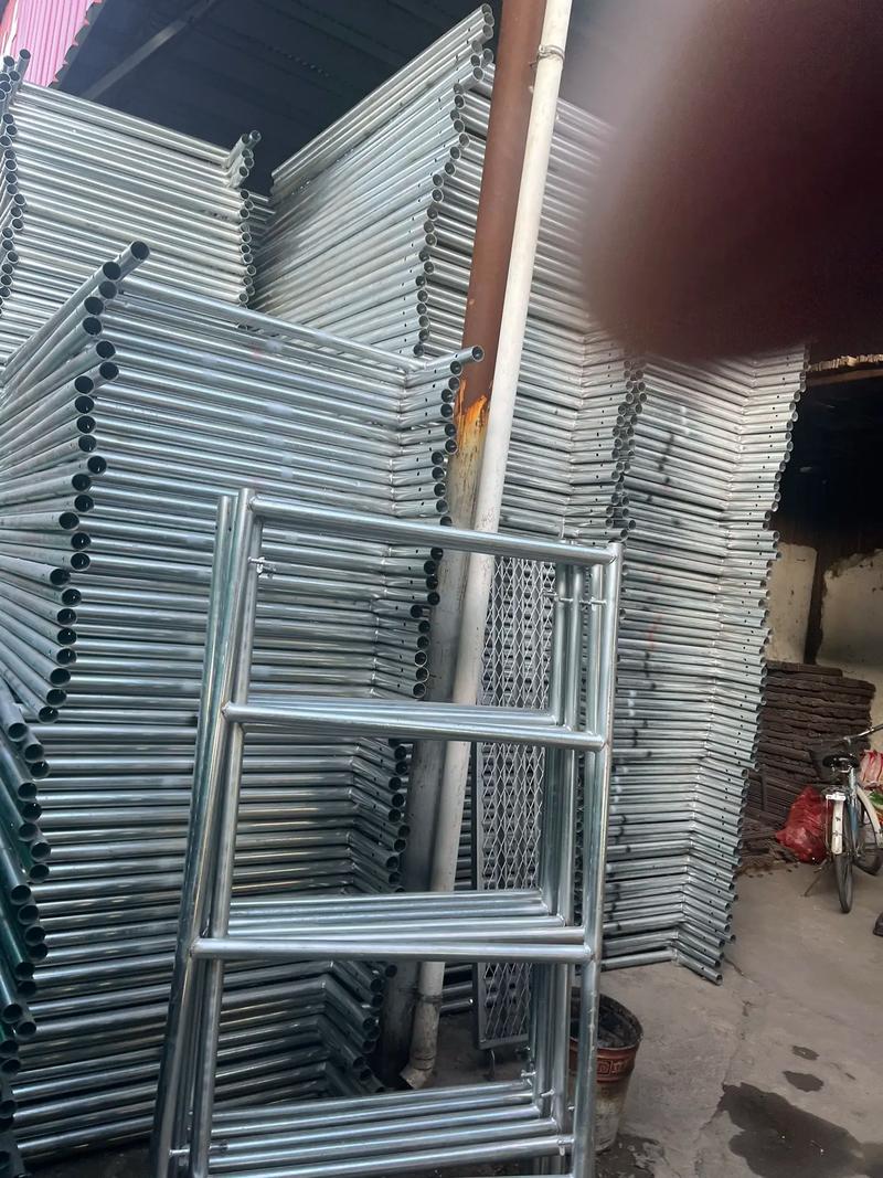 專業出售出租腳手架!歡迎致電13399387799